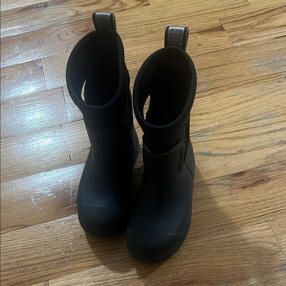 UGG Black Winter Boots